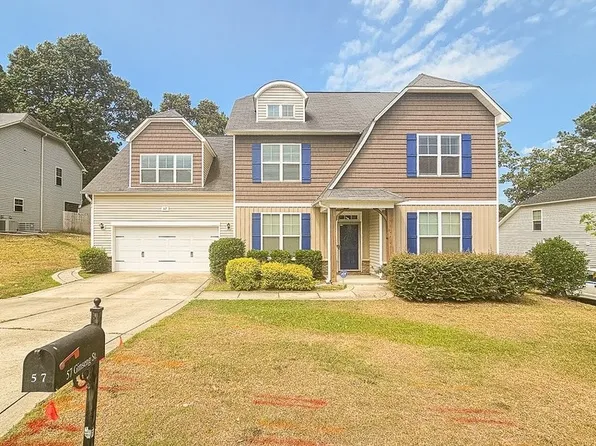 57 Ginseng St, Spring Lake, NC 28390