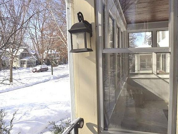 2nd image of 1483 Fairmount Ave