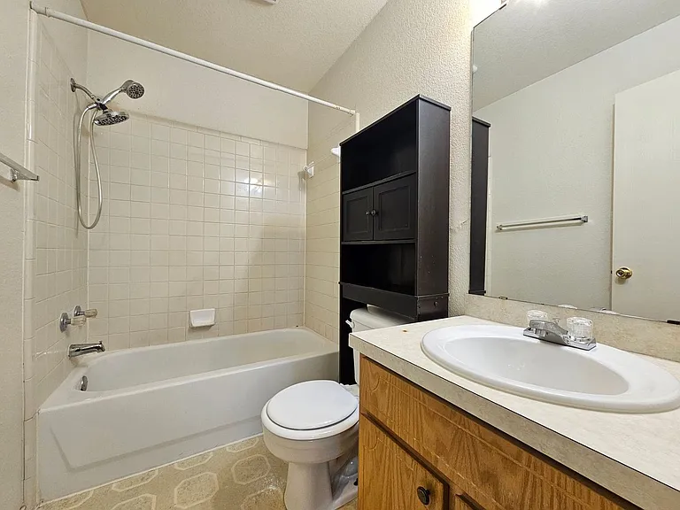 4501 Deek Dr #A-D — Photo 14