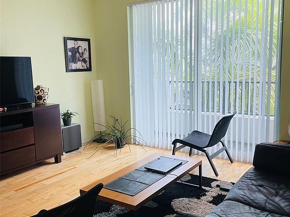 4th image of 2401 NE 65th Street #408