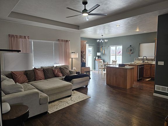 4th image of 1700 Capt Walter Reed Ave