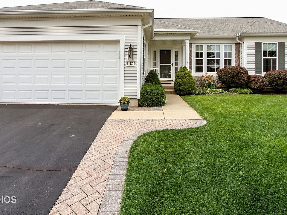 Popular Adler Model with full finished basement!
