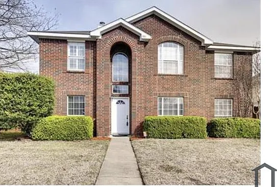 5 bed, 2524 sqft, $4,200 — Photo 1