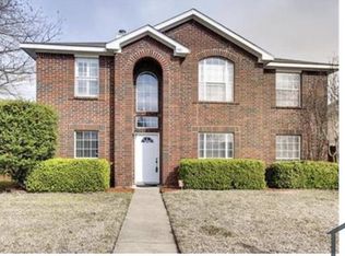 701 Tealwood Dr, Mesquite, TX 75181