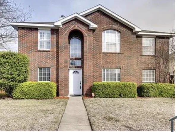 701 Tealwood Dr, Mesquite, TX 75181
