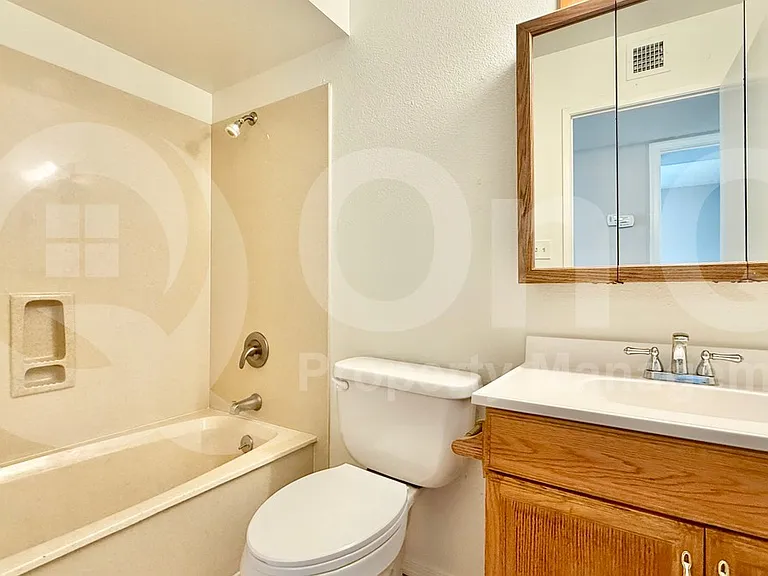 5625 W Campo Bello Dr — Photo 15