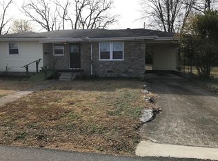 1508 Cove St, Fayetteville, TN 37334