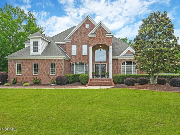 1811 English Oak Court, Greenville, NC 27858