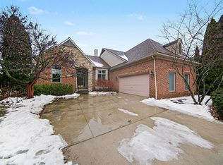 2477 Winged Foot Ct, Ann Arbor, MI