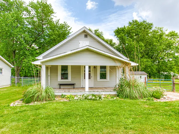 301 N East St, Fillmore, IN 46128