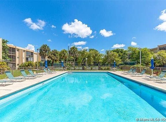 4th image of 8401 SW 107th Ave APT 225E