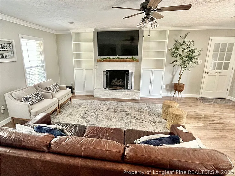 3643 Sugar Cane Cir — Photo 6