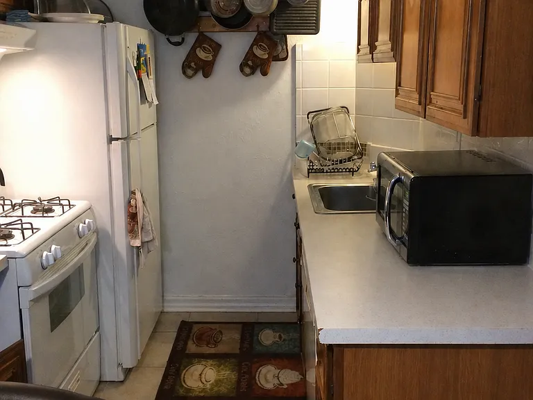 656 W Park Ln #3 — Photo 11