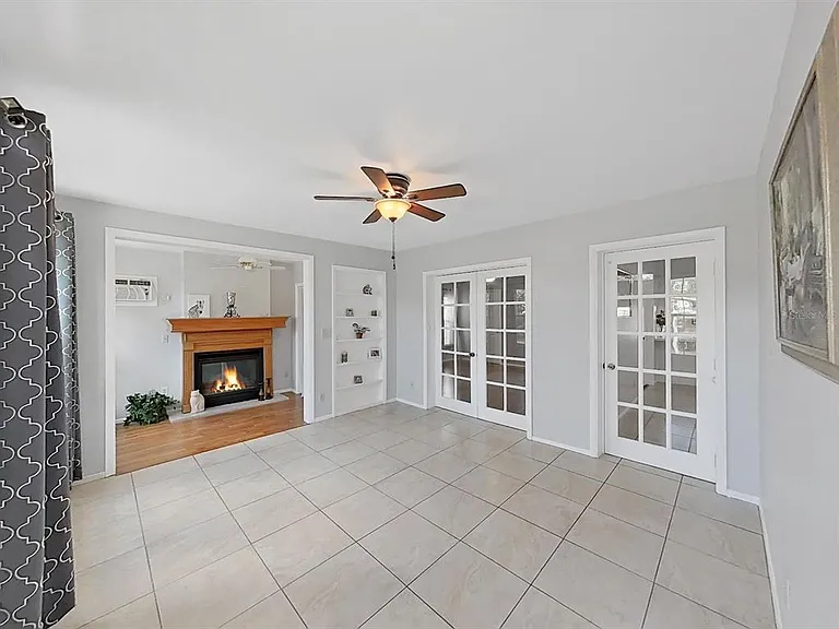 878 Rustic Oaks Dr — Photo 4
