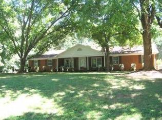 3022 Ardmore St, Burlington, NC 27215