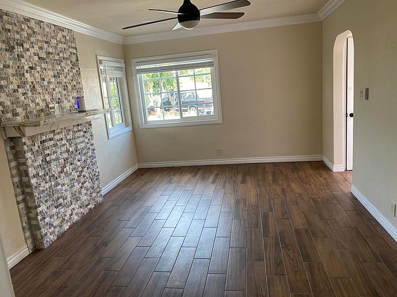 3rd image of 8445 1/2 Chestnut Ave #1/2