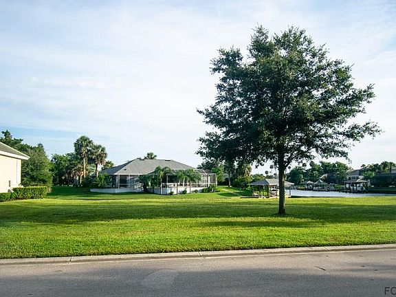 5th image of 38 Riverview Bnd N