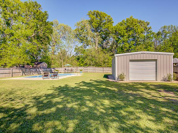 3rd image of 12134 Coueron Dr