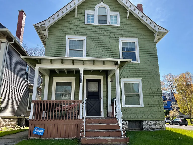 695 Richmond Ave #2 — Photo 8