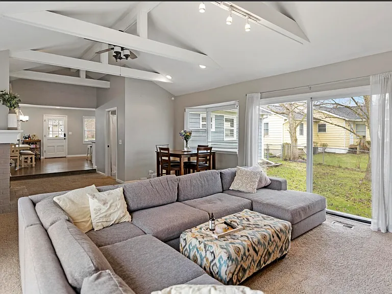6955 Adaside Dr SE — Photo 11