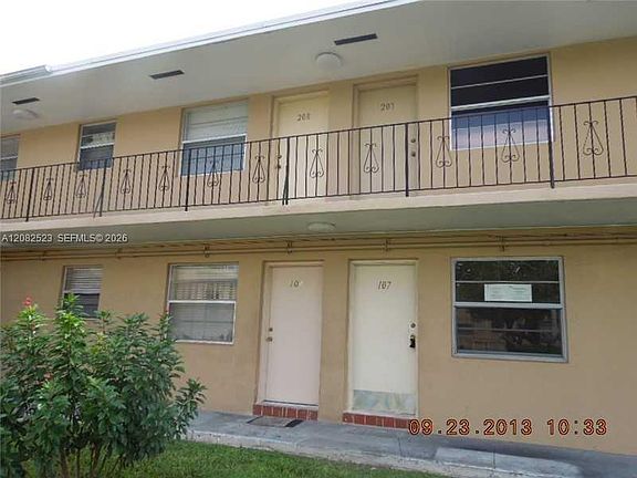 5th image of 3903 SW 78th Ct APT 103