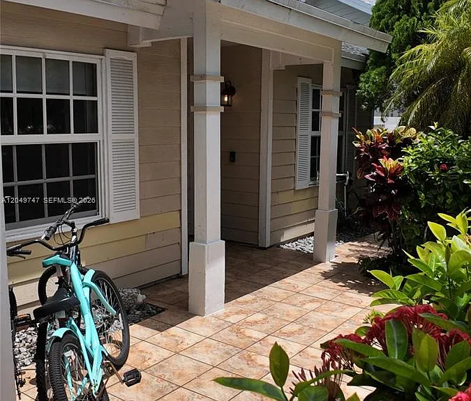 14605 SW 142nd Pl — Photo 44
