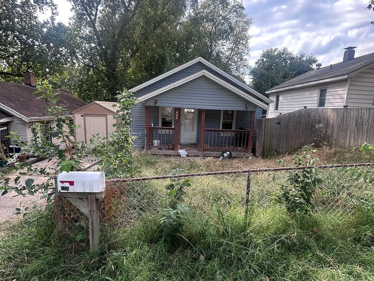 2 bed, 660 sqft, $550 — Photo 2