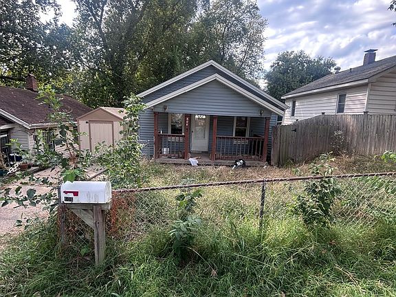 2nd image of 606 Anderson St