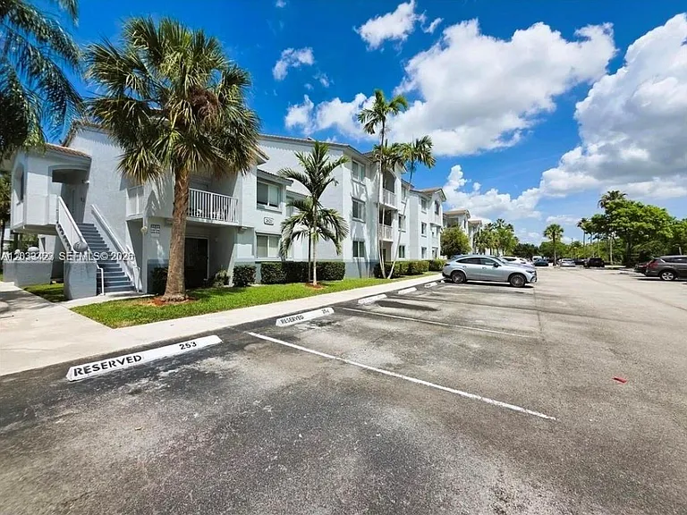 2600 S University Dr #229 — Photo 1