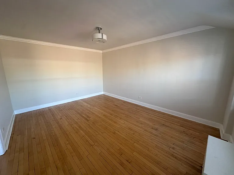 733 Elm St #32 — Photo 2