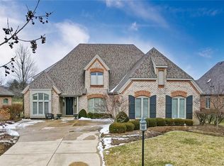1263 Courtyard Pl, Dayton, OH 45458
