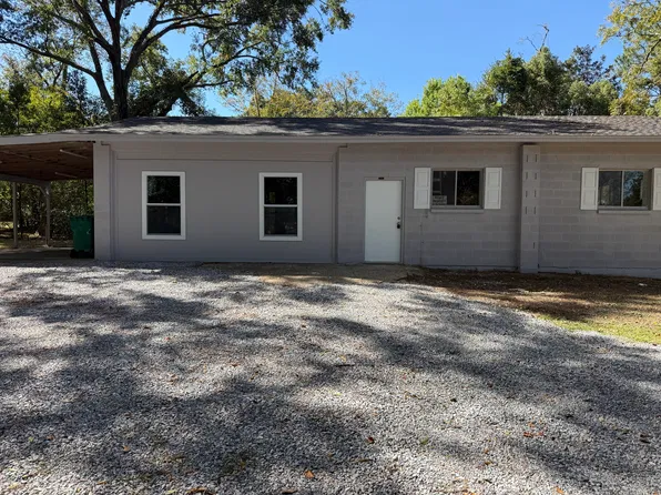 6104 Dora Ave, Moss Pt, MS 39563
