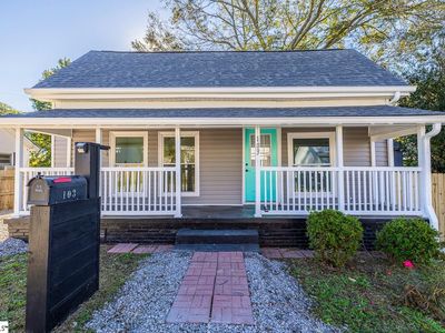 103 4th St, Fountain Inn, SC, 29644
