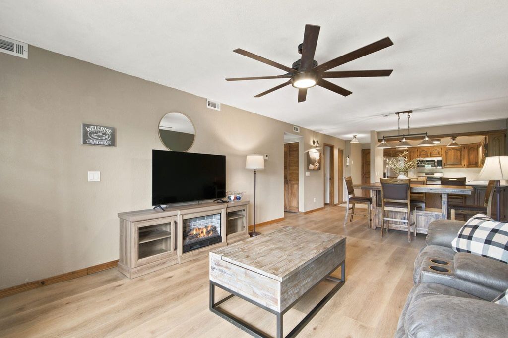 150 Sunken Forest Dr #231, Forsyth, MO - View 3