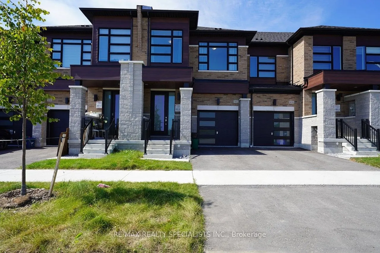 3 bed, $3,150 — Photo 1