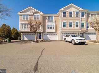 61 Dockside Dr #61, Somers Point, NJ 08244