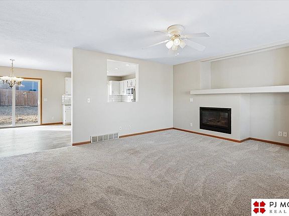 2nd image of 14605 Grand Ave