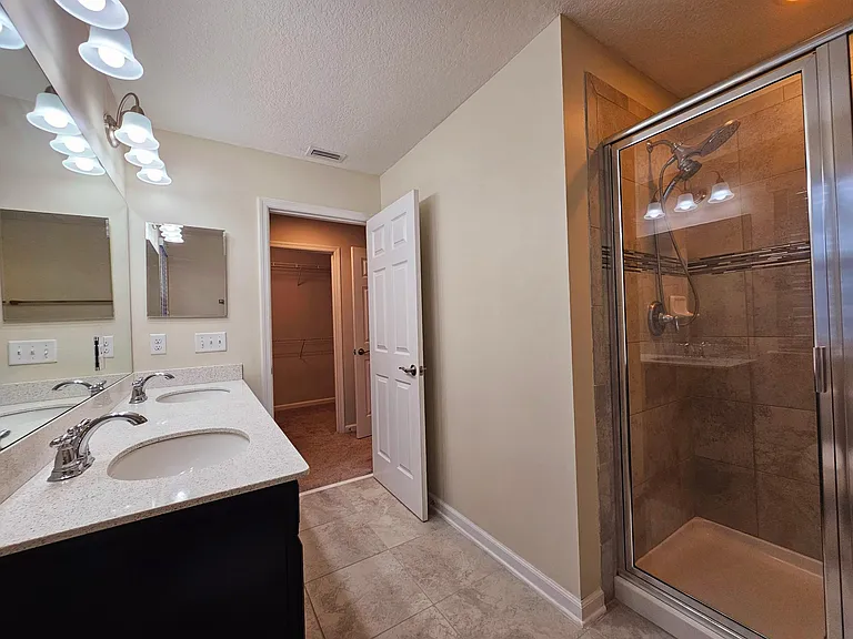 144 Paradas Pl — Photo 13