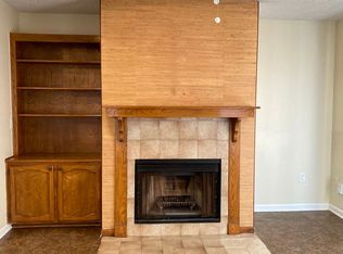 3218 Toulon Dr #C, Baton Rouge, LA 70816