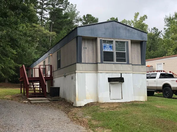 209 Terry Ln, Florence, MS 39073