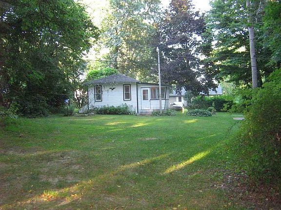4th image of 54409 Fairview Dr