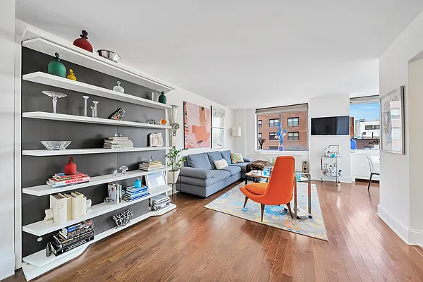 Rented by Douglas Elliman | media 5