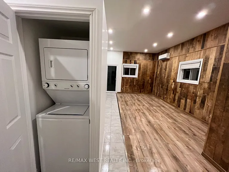 16632 York Durham Line #GARAGE — Photo 16