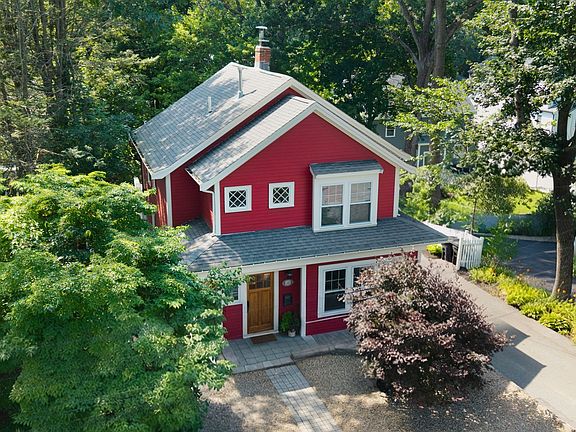 2nd image of 16 Gage St