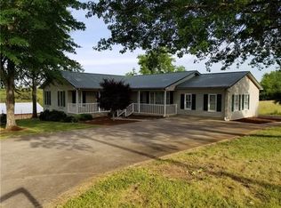 1641 Paint Horse Ln, Hudson, NC 28638
