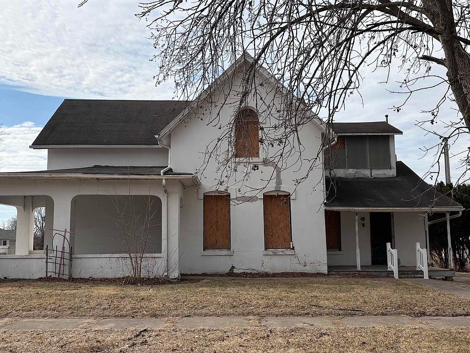 1st image of 726 N 12th St
