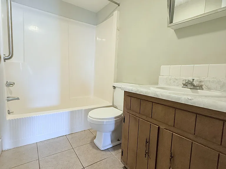 1000 S Dilworth Ln #50 — Photo 6