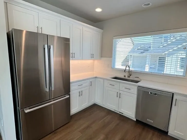 2755 SW Greens Blvd #13 — Photo 8