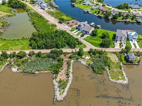103 Lakeview Dr, Slidell, LA 70458