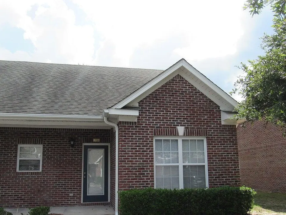 216 Hibiscus Way